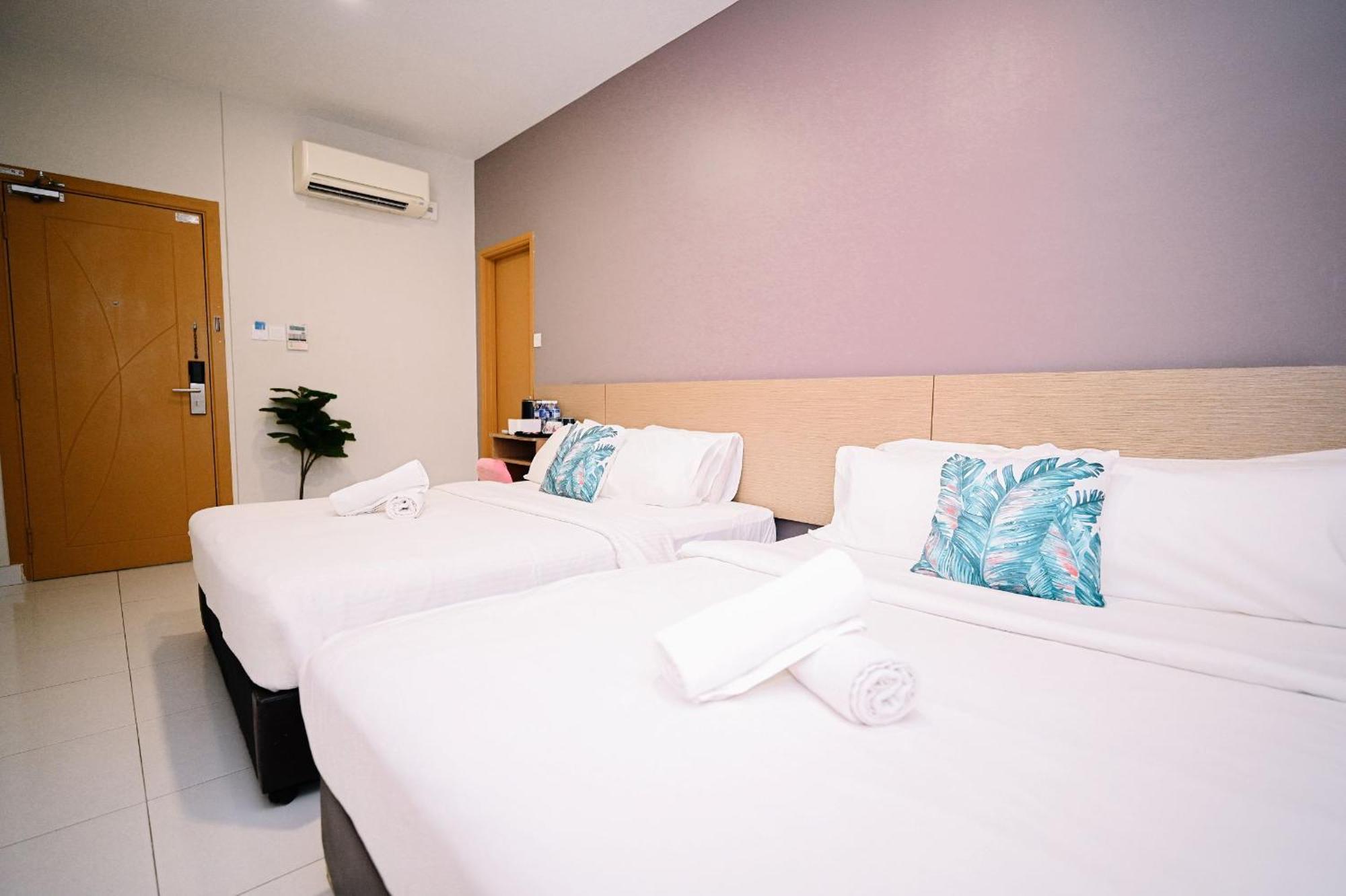 Swing & Pillows - Pj21 Petaling Jaya Extérieur photo